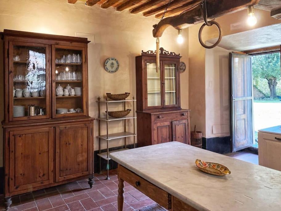 Tenuta Uzielli An Elegant Countryside Villa Monteriggioni Eksteriør billede