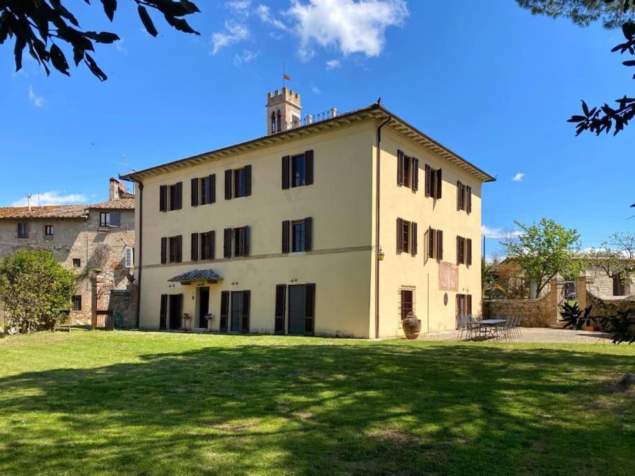 Tenuta Uzielli An Elegant Countryside Villa Monteriggioni Eksteriør billede